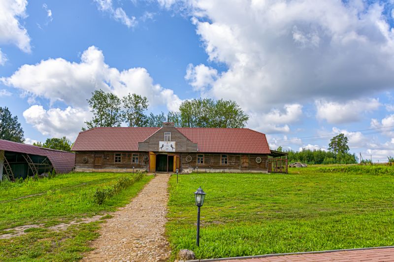 Barn Roof Installation in Lafayette, CO